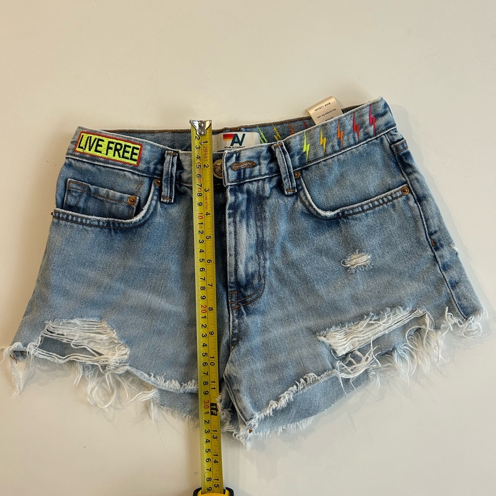 Aviator Nation Distressed Denim Shorts 25 - Picture 4 of 7
